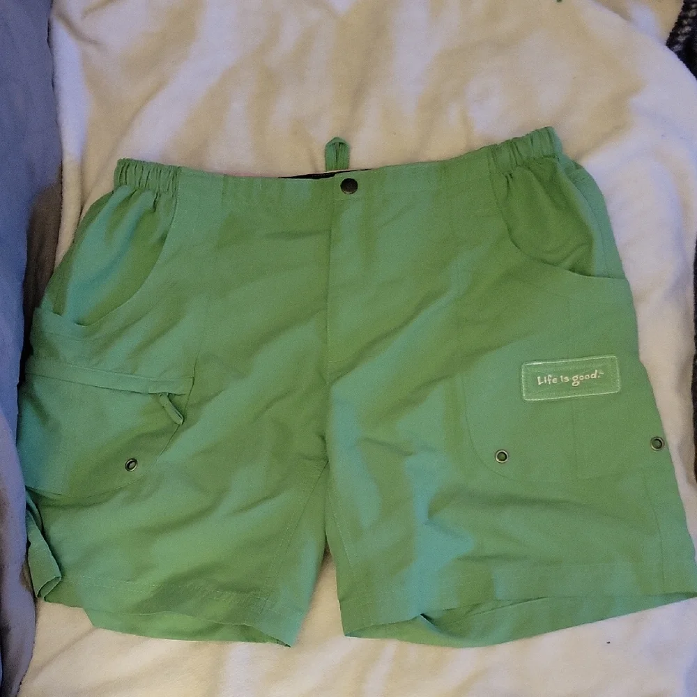 Women's Shorts By Life Is Good Ize Medium. - Picture 1 of 10